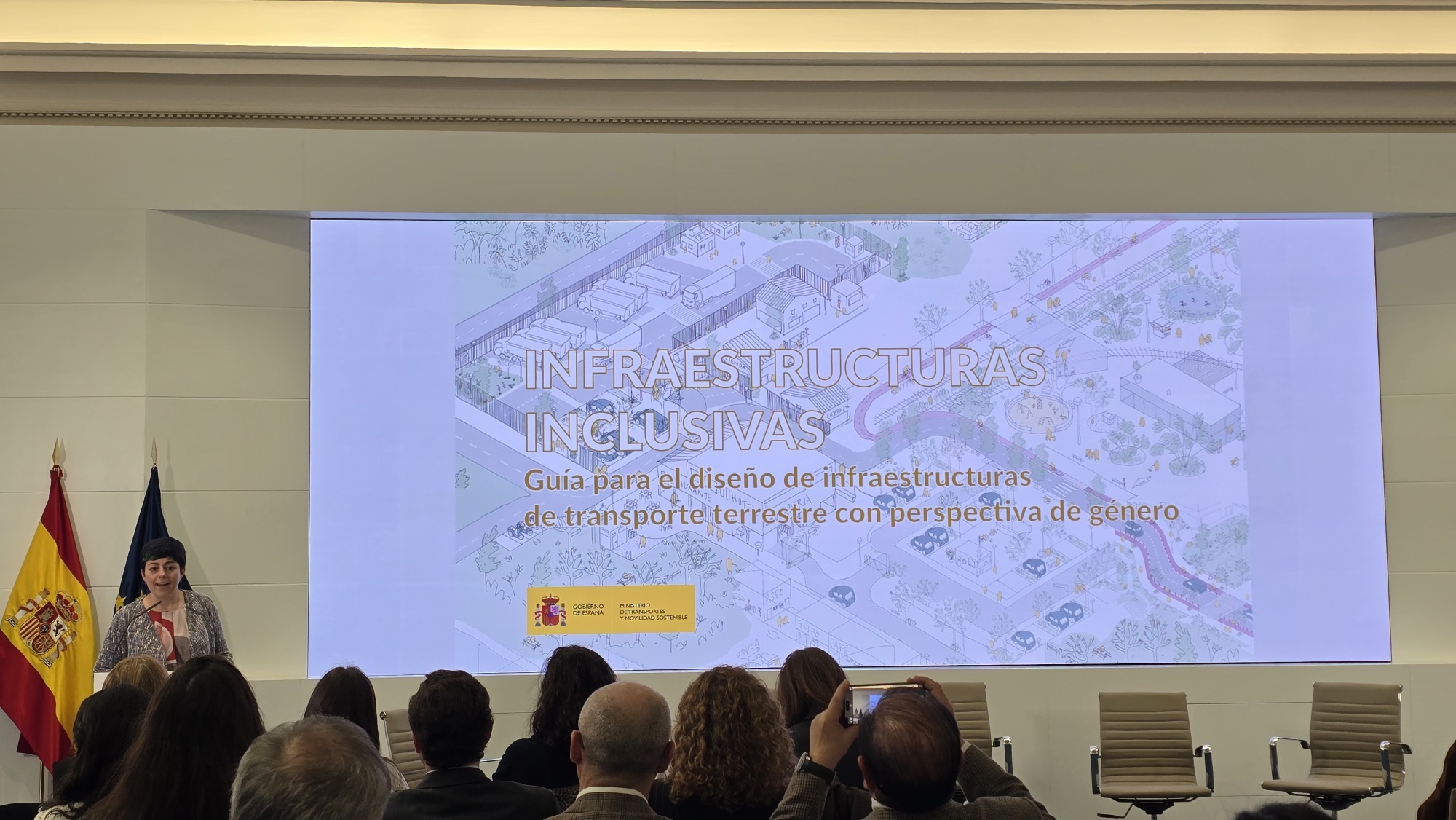 Padecasa asiste a la presentación de la Guía para el diseño de infraestructuras de transporte terrestre con perspectiva de género